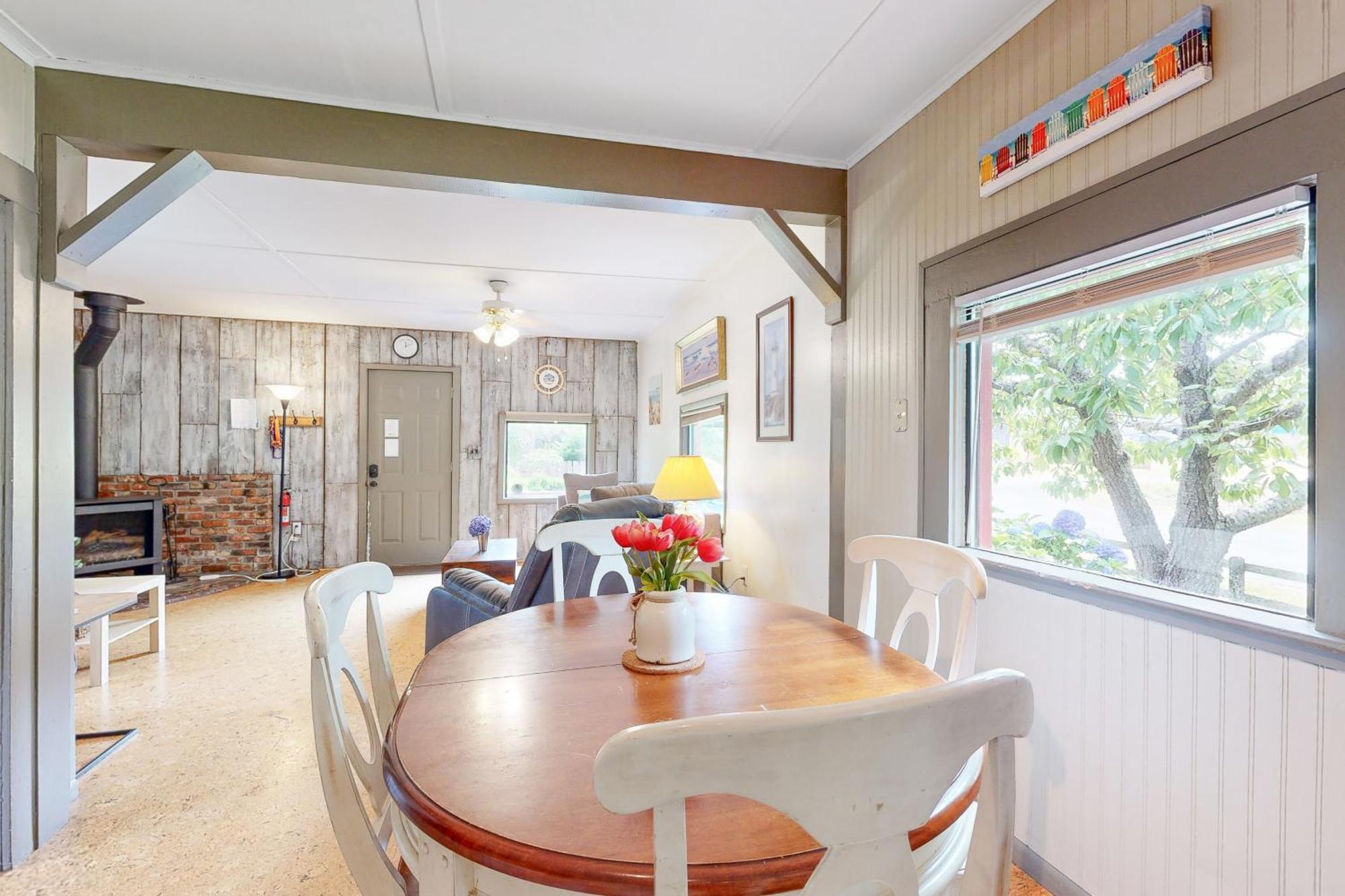 Sommers' Cabin Gleneden Beach Εξωτερικό φωτογραφία
